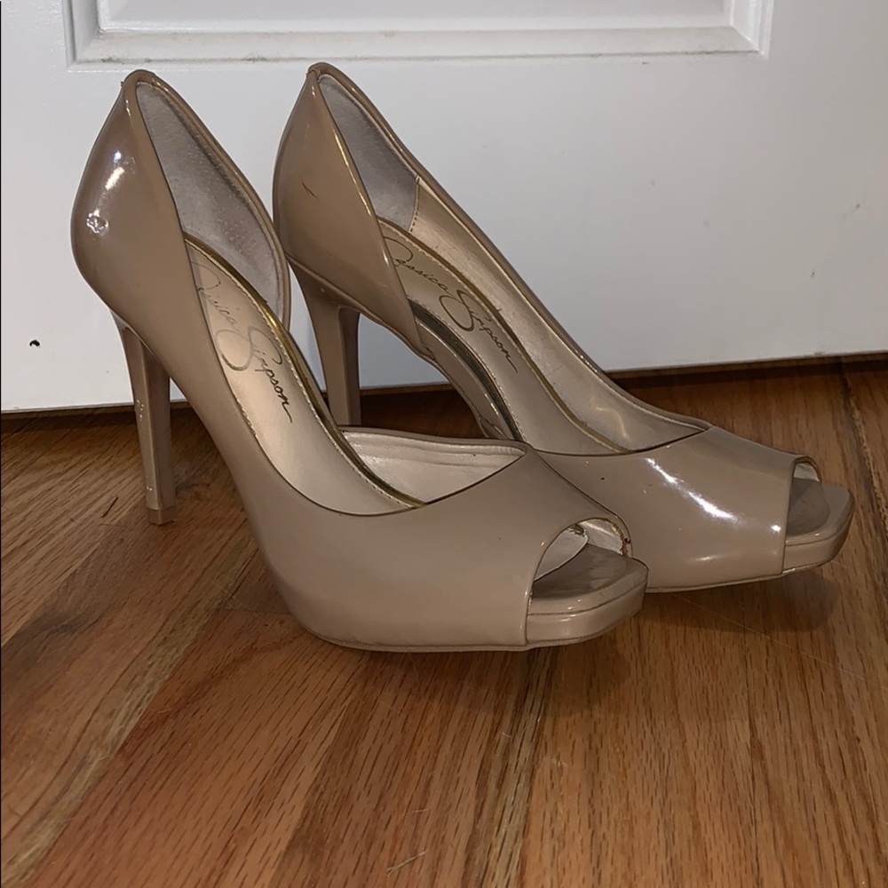 Ladies nude heels